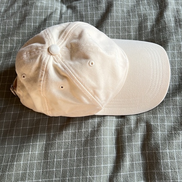 Toteme Cotton baseball cap with embroidered logo - Picture 3 of 6